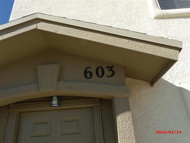 10021 Railroad Dr in El Paso, TX - Building Photo - Building Photo