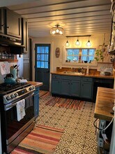 12 Laurel Terrace in Asheville, NC - Building Photo - Building Photo