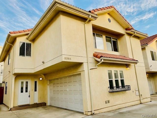 18336 1/2 Keswick St in Reseda, CA - Foto de edificio