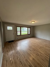 6742 France Ave N in Minneapolis, MN - Building Photo - Building Photo
