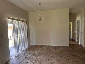 745 E Crane Ave in Mount Dora, FL - Building Photo - Building Photo