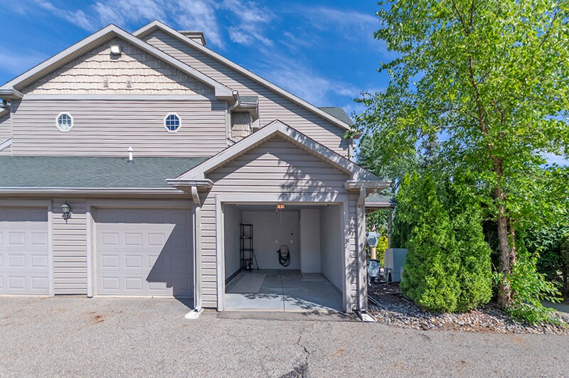 2157 Twilight Pass in Holt, MI - Building Photo
