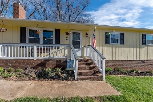 property at 5400 Beam Lake Dr