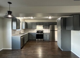 806 Century Ln in Monument, CO - Building Photo - Building Photo