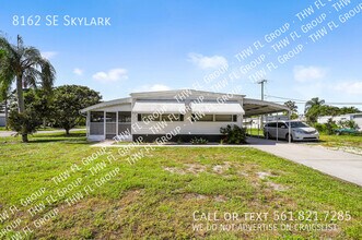 8162 SE Skylark Ave in Hobe Sound, FL - Building Photo - Building Photo