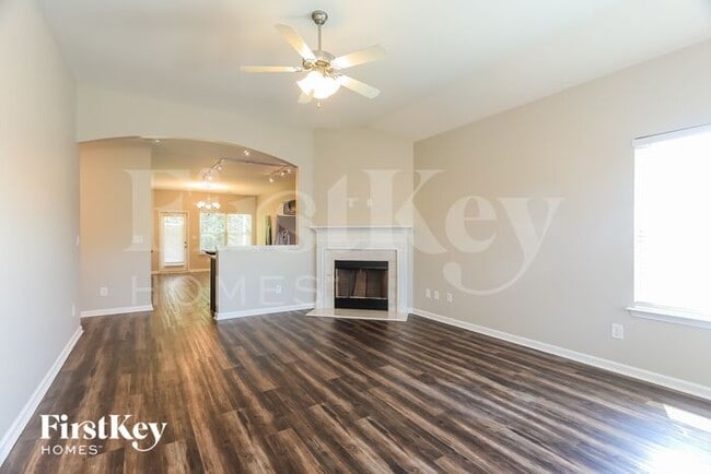3295 Chapel Hills Pkwy in Fultondale, AL - Building Photo - Building Photo