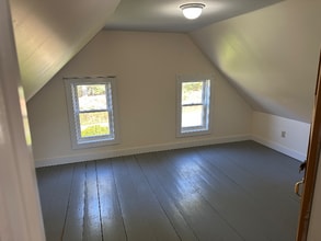 367 Gardiner Rd in Wiscasset, ME - Building Photo - Building Photo