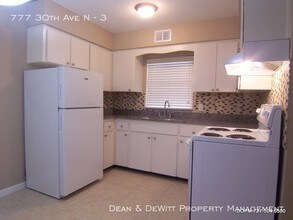 777 30th Ave N in St. Petersburg, FL - Building Photo - Building Photo