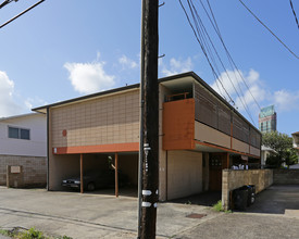 1911 Fern St in Honolulu, HI - Building Photo - Building Photo