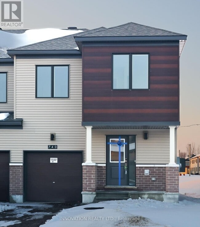 property at 740 Tincture Pl