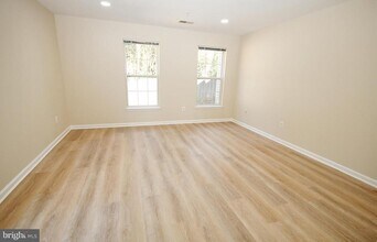 7532 Coxton Ct in Alexandria, VA - Building Photo - Building Photo