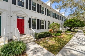 180 Freeport Dr in Jupiter, FL - Building Photo - Building Photo