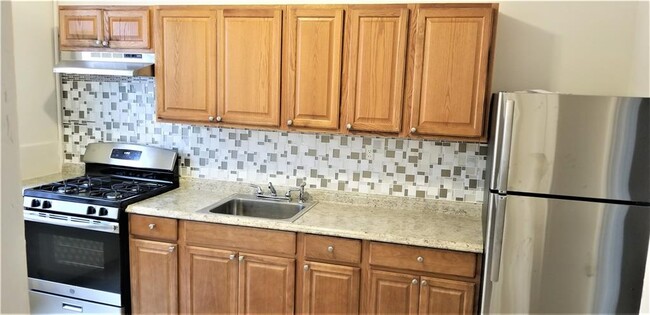 64 Tapscott St in Brooklyn, NY - Building Photo - Building Photo