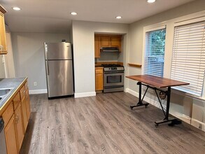 96 S Main St in Natick, MA - Building Photo - Building Photo