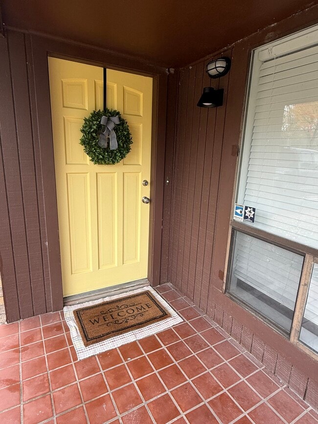 property at 601 Cache Cv