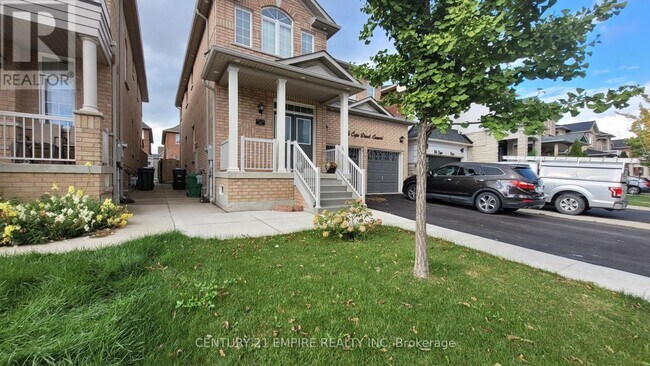 54 Cape Dorset Crescent in Brampton, ON - Building Photo - Building Photo
