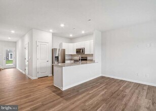 173 Tigney Dr in Stephens City, VA - Building Photo - Building Photo