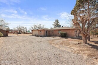 1260 Las Pompas Rd in San Elizario, TX - Building Photo - Building Photo
