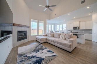 3617 Swan Shadow in Mesquite, TX - Building Photo - Building Photo