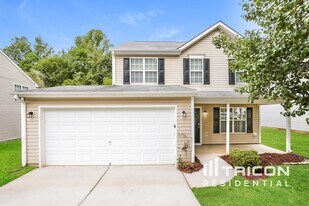 6231 Creekbrooke Ct in Browns Summit, NC - Building Photo