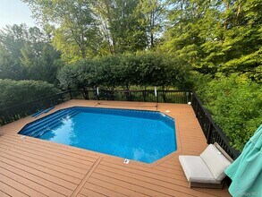 25 Pinebrook Loop in Hopewell Junction, NY - Building Photo - Building Photo
