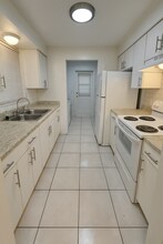917 NE 22nd Dr in Wilton Manors, FL - Foto de edificio - Building Photo
