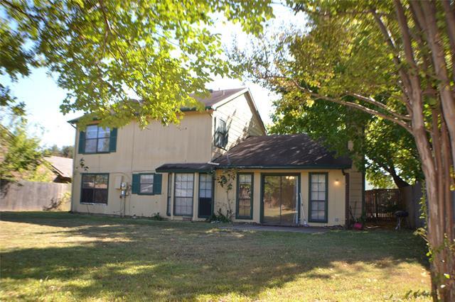 1515 Bandera Dr in Arlington, TX - Foto de edificio - Building Photo