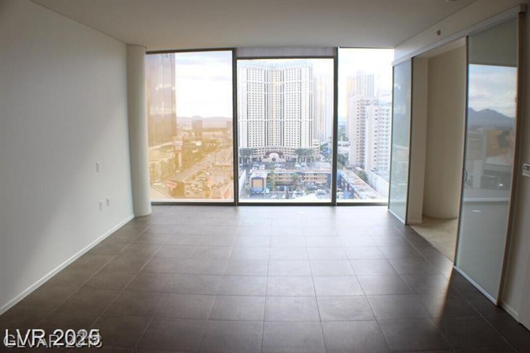 3722 Las Vegas Blvd S in Las Vegas, NV - Building Photo