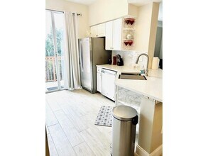 2046 Alta Meadows Ln in Delray Beach, FL - Building Photo - Building Photo