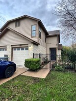 2001 Kirksey Dr in Austin, TX - Building Photo