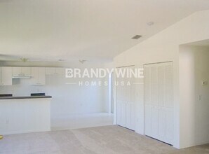 1013 E Eskimo Ave in Tampa, FL - Foto de edificio - Building Photo