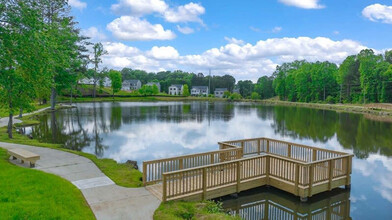 The Lakes at Statham in Statham, GA - Building Photo - Building Photo