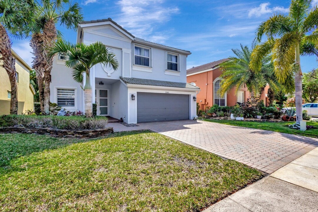 2583 Sawyer Terrace in Wellington, FL - Building Photo