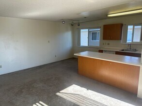 2212 Palisade Ave in Modesto, CA - Building Photo - Building Photo