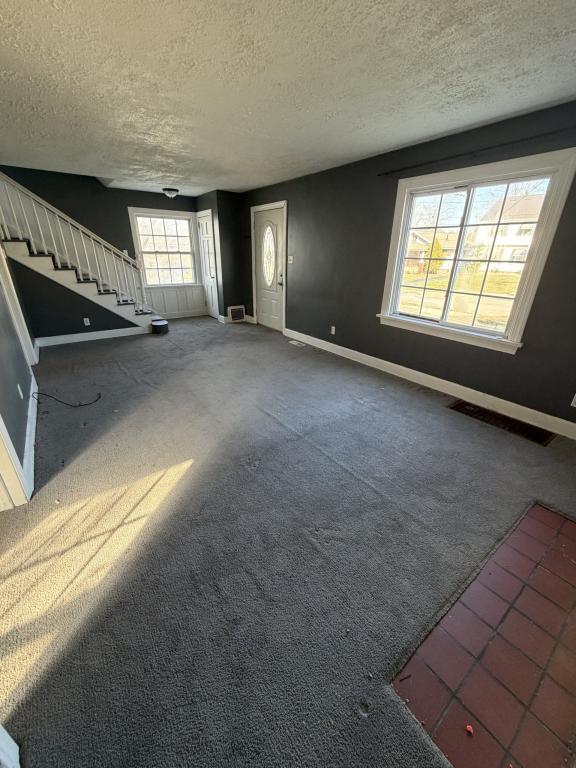 143 Clifton Dr in Youngstown, OH - Building Photo - Building Photo