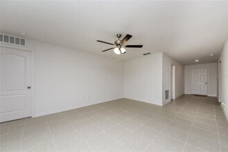 1467 Swan Lake Cir in Dundee, FL - Building Photo - Building Photo