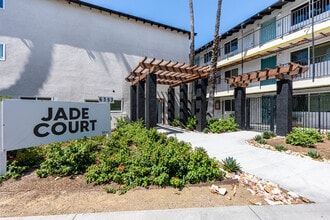 The Jade in San Gabriel, CA - Foto de edificio - Building Photo