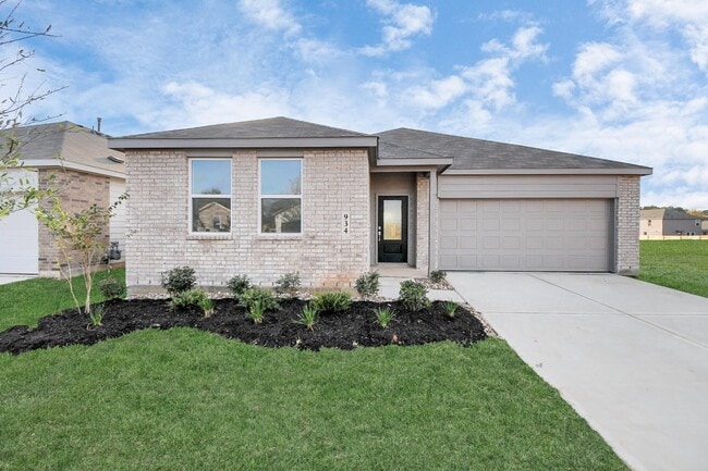 property at 934 Garden Path Dr