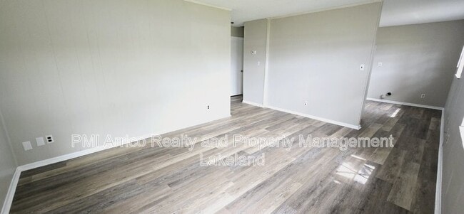 1207 Buddwood Rd in Lakeland, FL - Building Photo - Building Photo