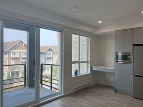 1792 Starling Dr in Maple Ridge, BC - Building Photo - Building Photo