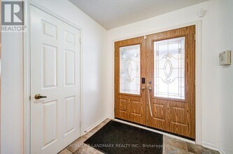 129 Fincham Ave in Markham, ON - Building Photo - Building Photo