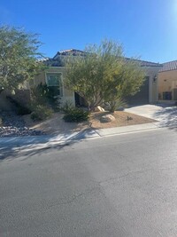 18 Barolo in Rancho Mirage, CA - Foto de edificio - Building Photo