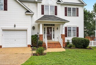 7881 Hampton Green Dr in Chesterfield, VA - Building Photo - Building Photo