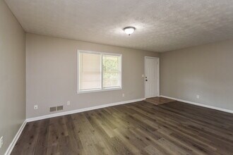 1867 McCollum Rd SW in Conyers, GA - Building Photo - Building Photo