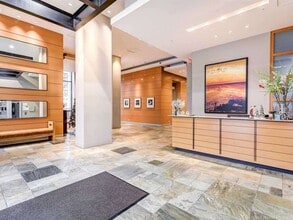 909 Mainland St in Vancouver, BC - Building Photo - Building Photo