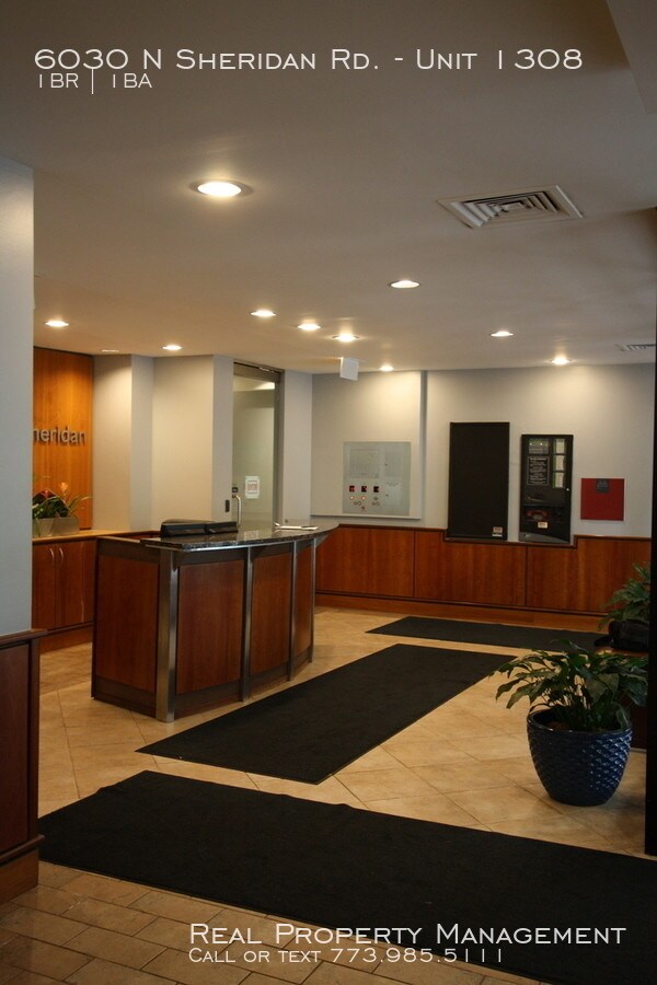 6030 N Sheridan Rd-Unit -Unit 1308 in Chicago, IL - Building Photo - Building Photo