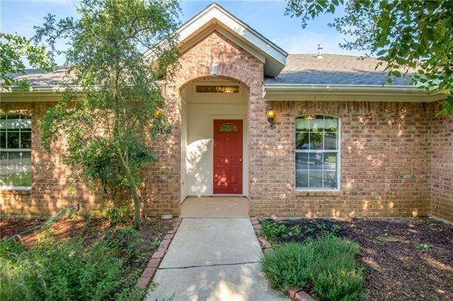 1908 Jasmine St in Denton, TX - Building Photo