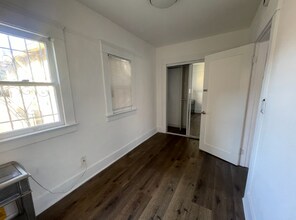 1625 W 55th St in Los Angeles, CA - Building Photo - Building Photo