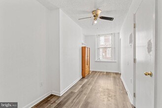 1534 Page St in Philadelphia, PA - Building Photo - Building Photo