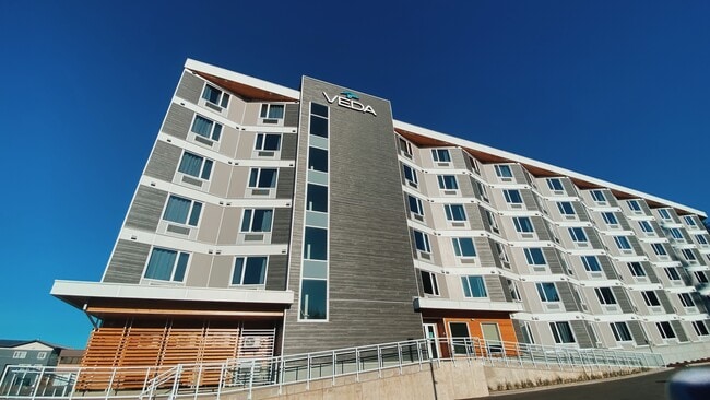 property at 1404 Patricia Blvd